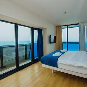 Premium With Sea View شقة باتومي